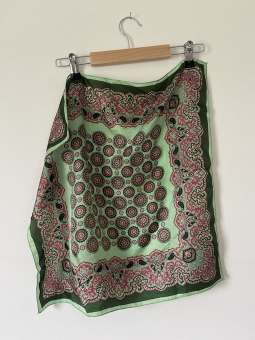 Ecosphere Vintage - Green Paisley Scarf